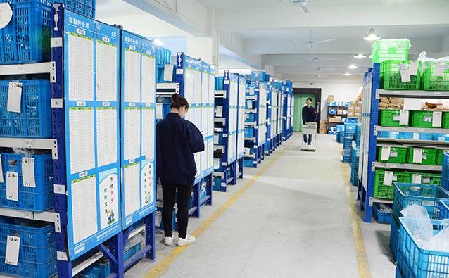 Tensioner pulley factory
